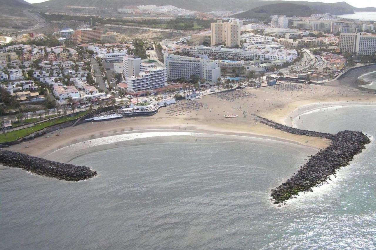 Apartamento En Primera Linea De Playa, Centrico, Tranquilo Плая де лас Америкас Екстериор снимка
