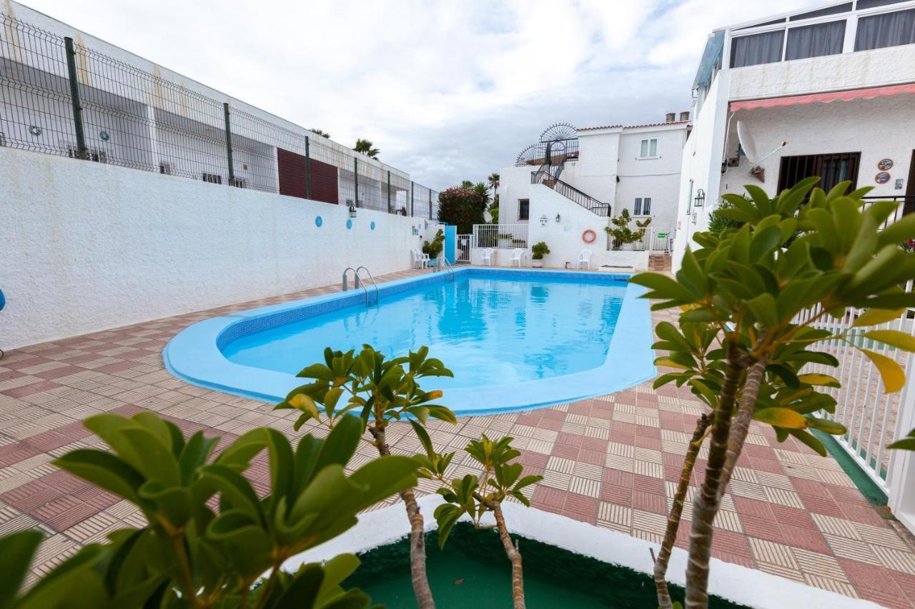 Apartamento En Primera Linea De Playa, Centrico, Tranquilo Плая де лас Америкас Екстериор снимка