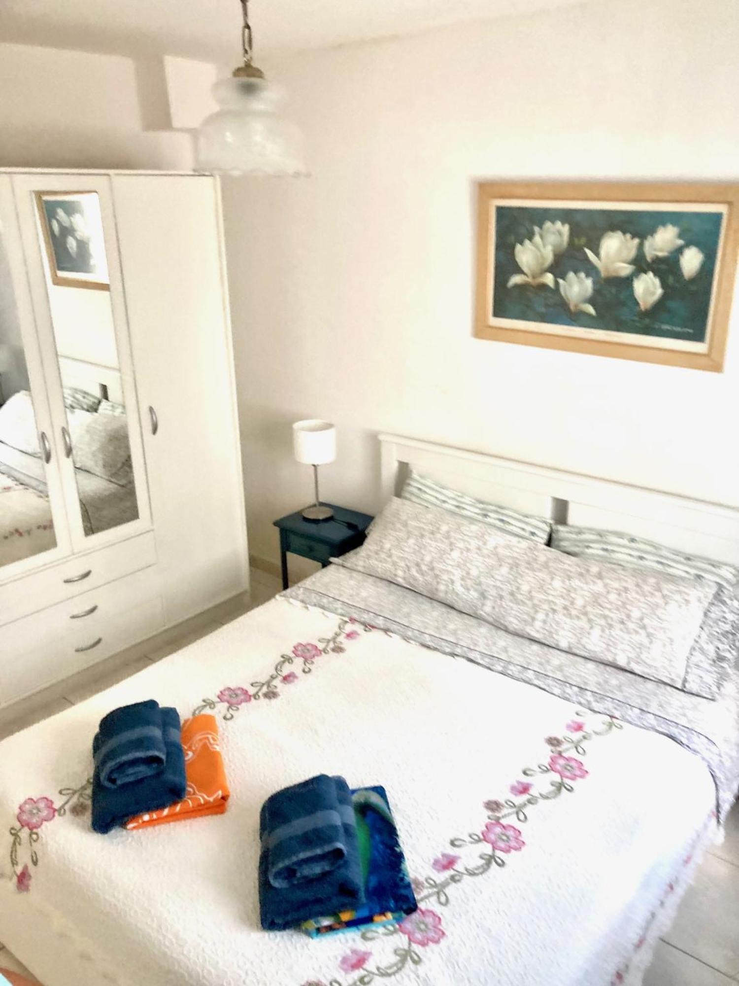 Apartamento En Primera Linea De Playa, Centrico, Tranquilo Плая де лас Америкас Екстериор снимка